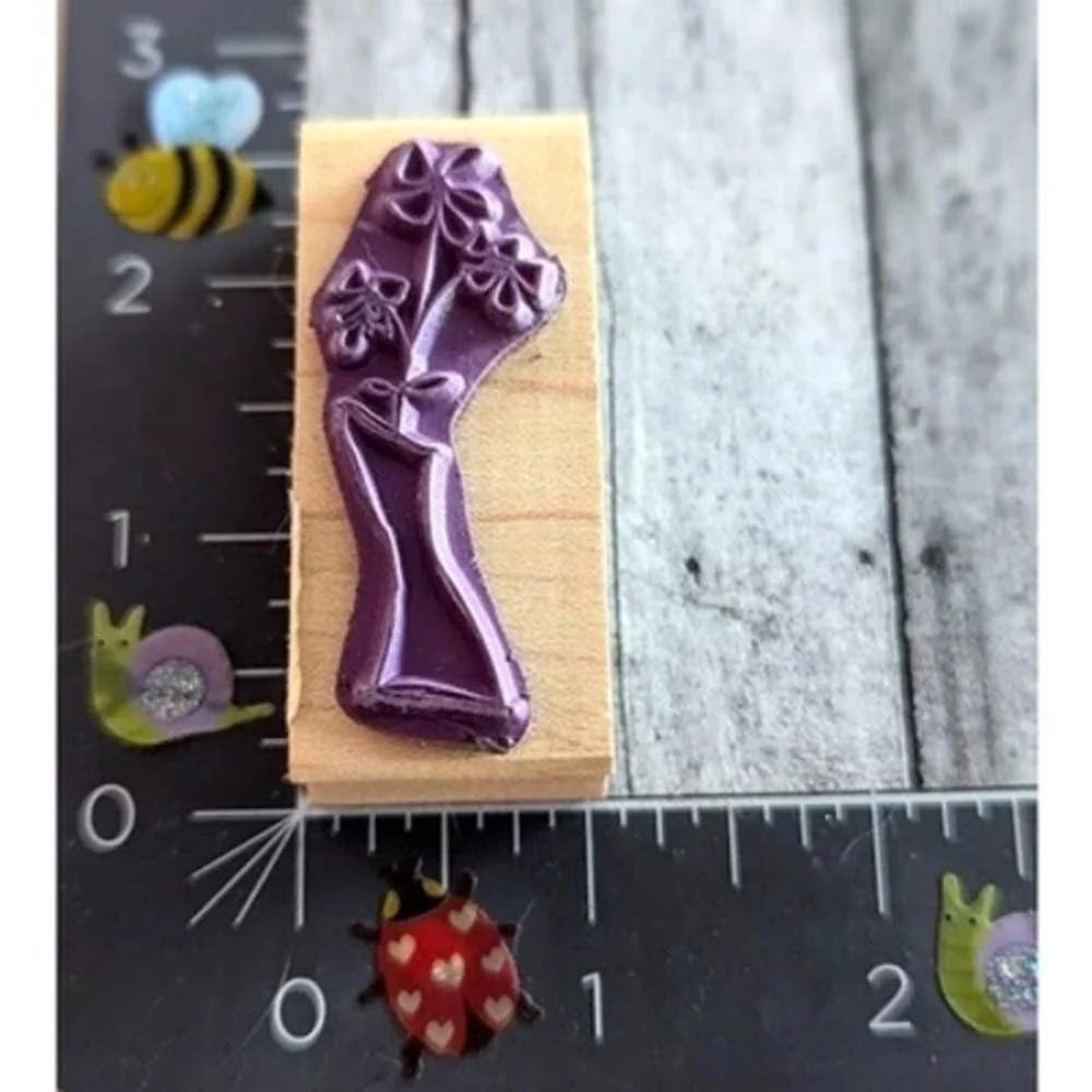 Endless Creations Flower Sketch Vase D207 Rubber Stamp Wood #B102